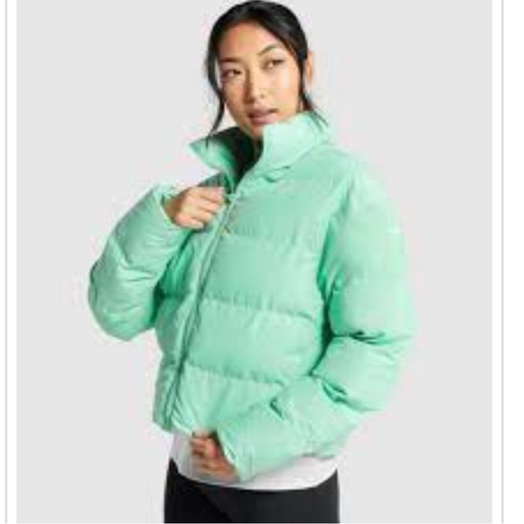 Gymshark Green Puffer Jacket Size Small - Picture 1 of 6